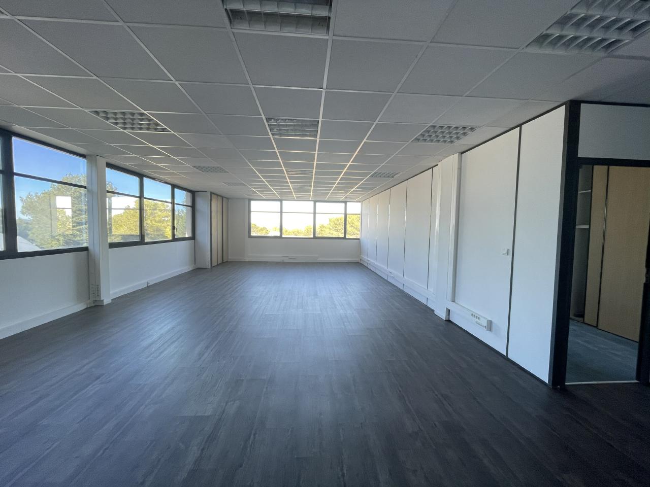 Bureau Aix-en-Provence 489m² Vente bureau Aix-en-Provence Bouches-du-Rhône OVBUR2531533 5